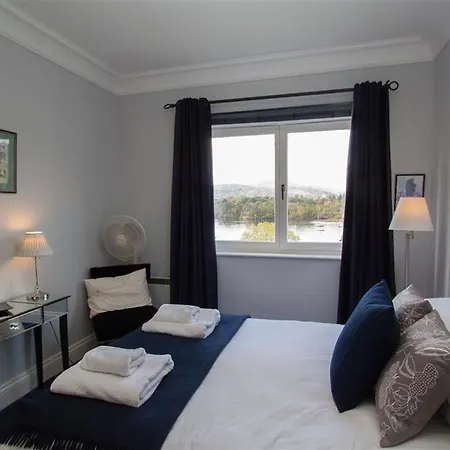 بيت للعطل Lakeland View *